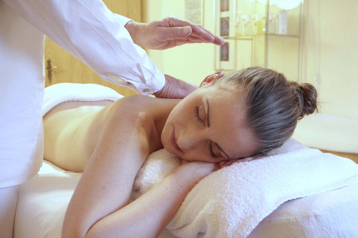 woman having a massage | Ways To Restore Your Body’s pH Balance | healthy ph balance