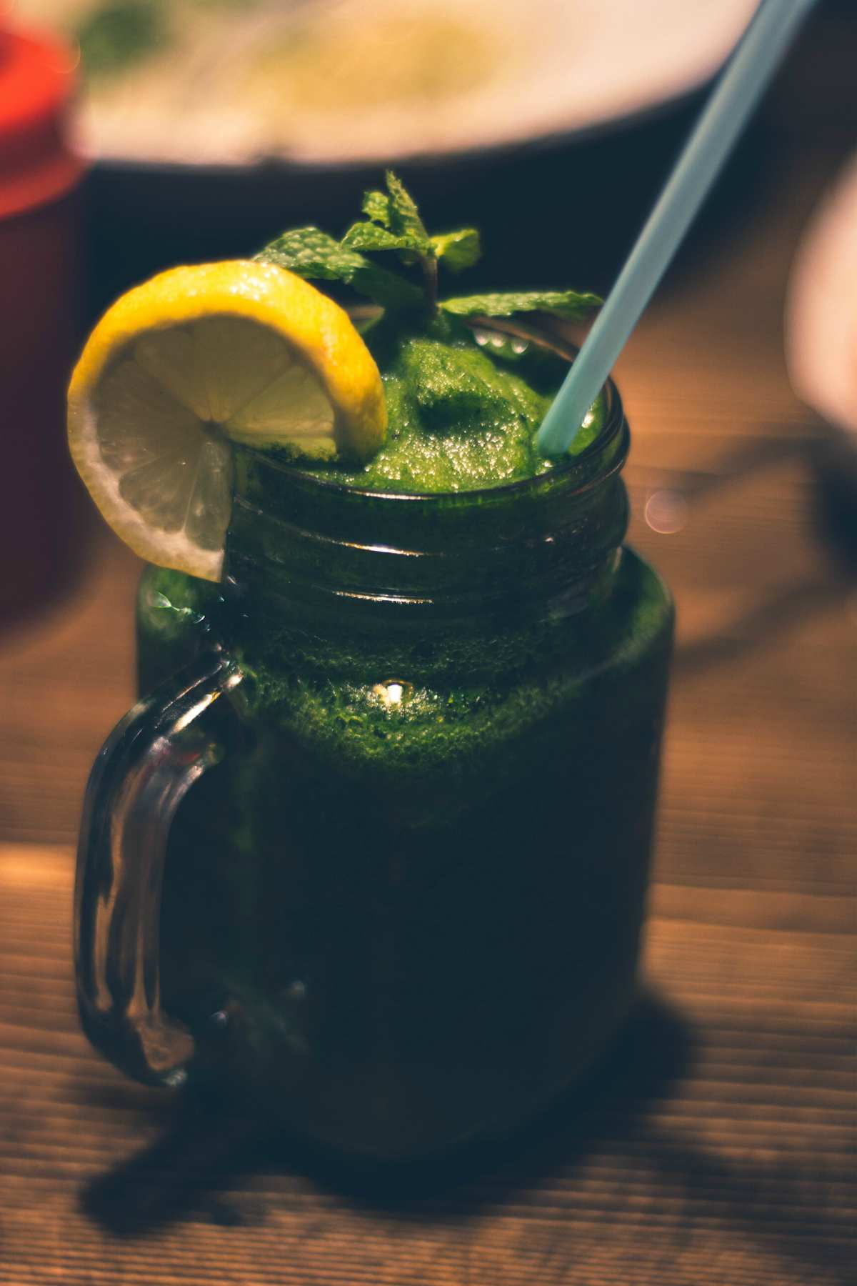 Green juice in mason jar | Healthy Juice Recipes You Should Try