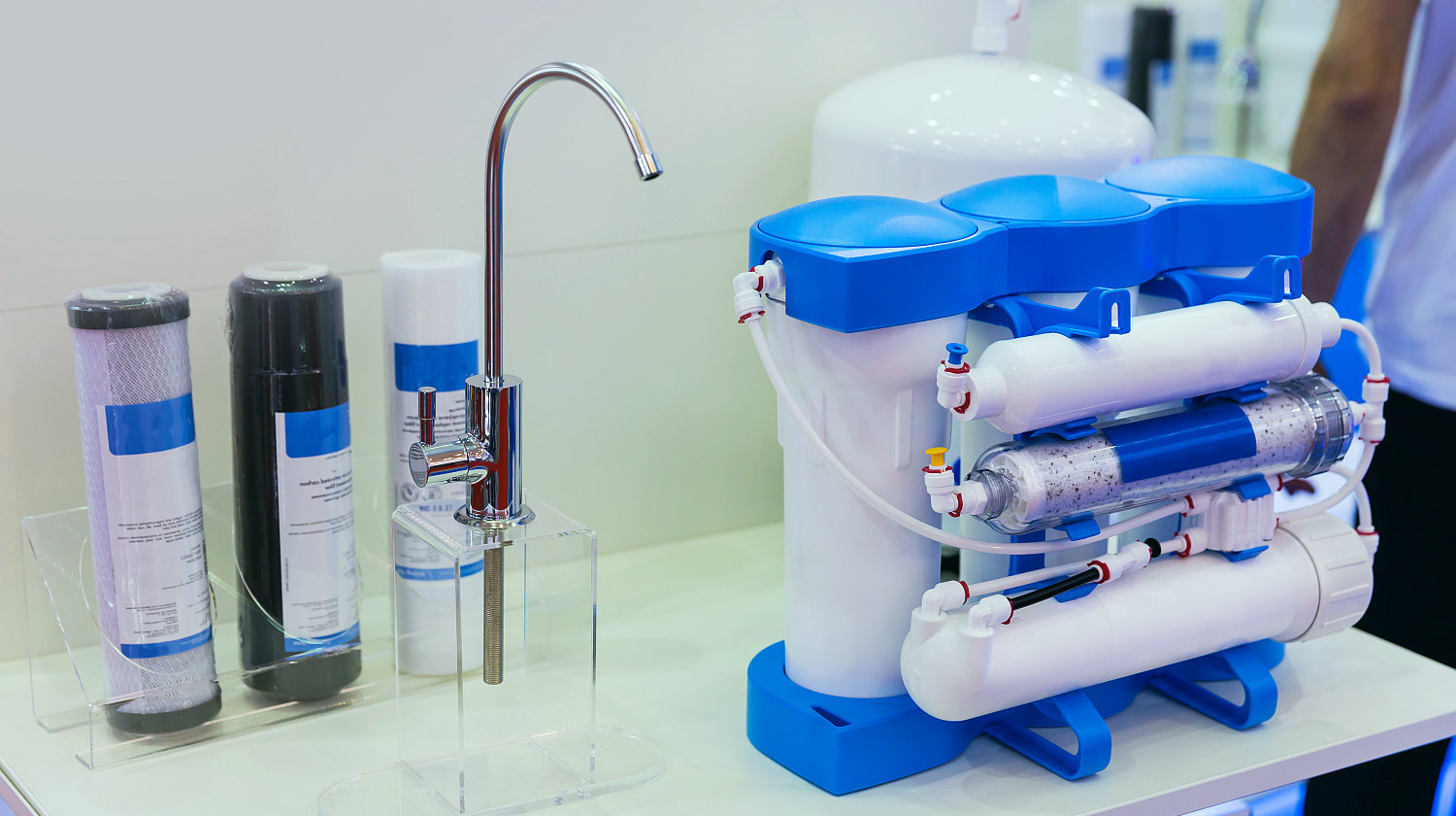 Feature | Reverse osmosis water cleaning filter | Reverse Osmosis Process: How Does It Work?