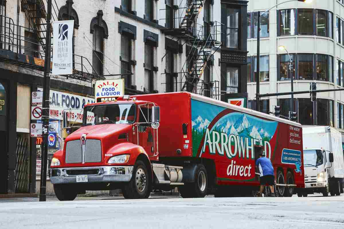 delivery truck | Avoid These Fluoride Ridden Bottled Water Brands And What To Drink Instead | fluoride dangers