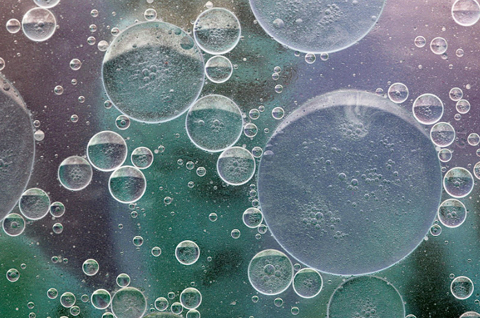 Negatively Charged Water Machine: How It Works & Benefits [2025]